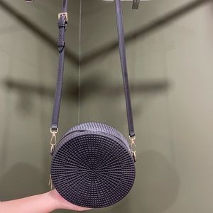 Black Circle Crossbody